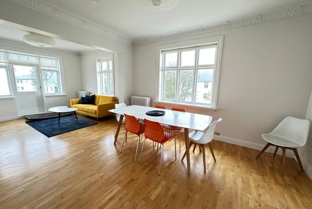 Beautiful 2 Bedroom Apartment Downtown Reykjavík Exteriér fotografie